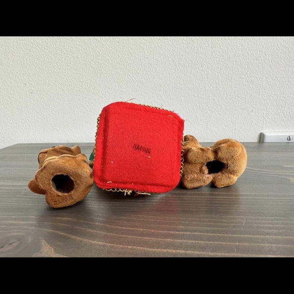 Vintage flocked (fuzzy) kittens x 3 
Made in Japan - Picture 2 of 7